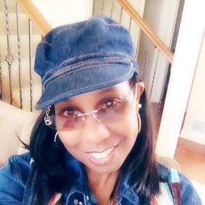 Meet your Posher, Beverly